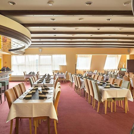 Wellness Hotel Diana Velke Losiny Bagian luar foto